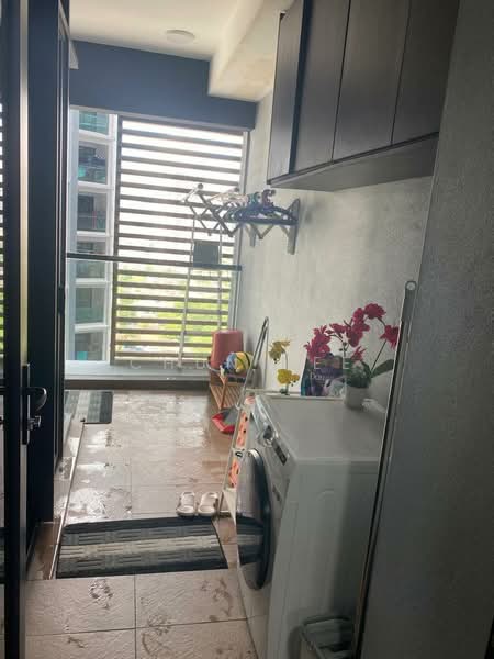 Kondominium untuk Disewa di Bennington Residences @ SkyArena - Chun Yee - Balcony - PropertyGuru.com.my