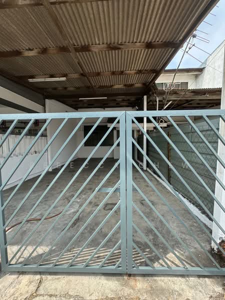 2-storey Terraced House for Rent in Klang (Selangor) - Rebecca Chew - Exterior - PropertyGuru.com.my