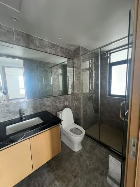 Condominium for Sale at R&F Princess Cove Phase 2-Seine Region - Mona . - Bathroom - PropertyGuru.com.my