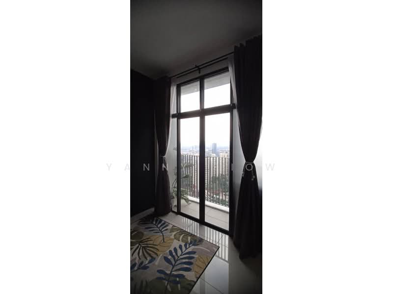 Servis Apartment untuk Dijual di Serviced Residence @ Fera Residence @ The Quartz WM - Yanny Siow - Balcony - PropertyGuru.com.my