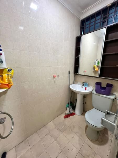 Rumah Teres 1 Tingkat untuk Dijual di Permas Jaya (Johor) - Werner Kee - Bathroom - PropertyGuru.com.my