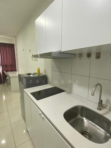 Kediaman Servis untuk Disewa di Horizon Suites - Zai Muda - Kitchen - PropertyGuru.com.my