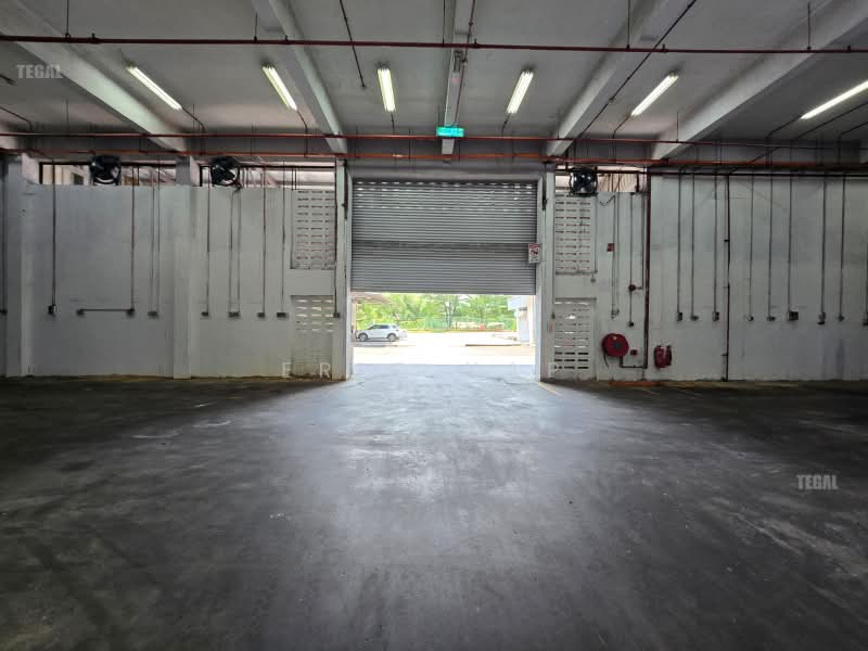 Warehouse for Rent in Taman Perindustrian Bukit Raja (Kapar) - Eric Yap - Entrance - PropertyGuru.com.my