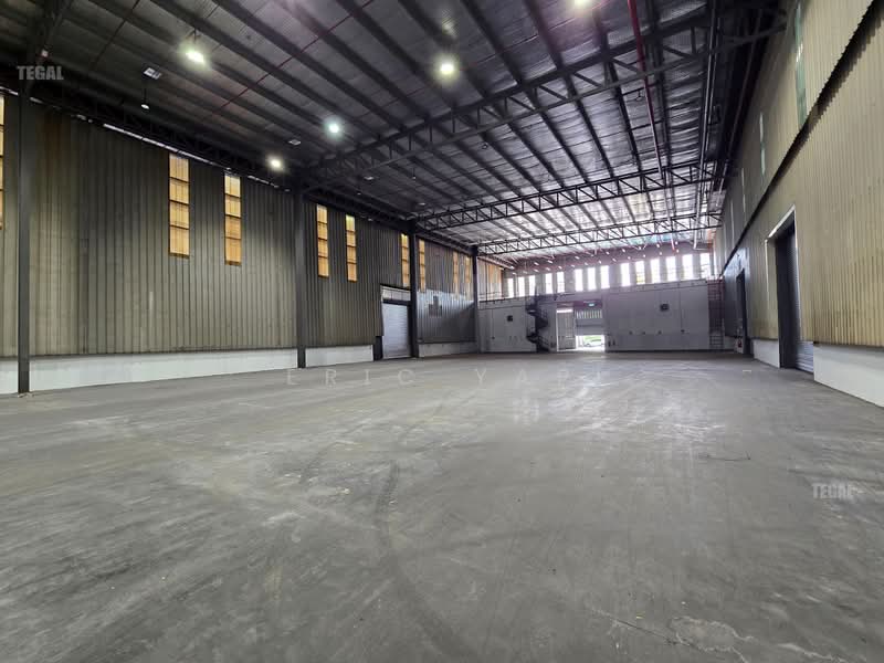 Warehouse for Rent in Taman Perindustrian Bukit Raja (Kapar) - Eric Yap - Interior - PropertyGuru.com.my