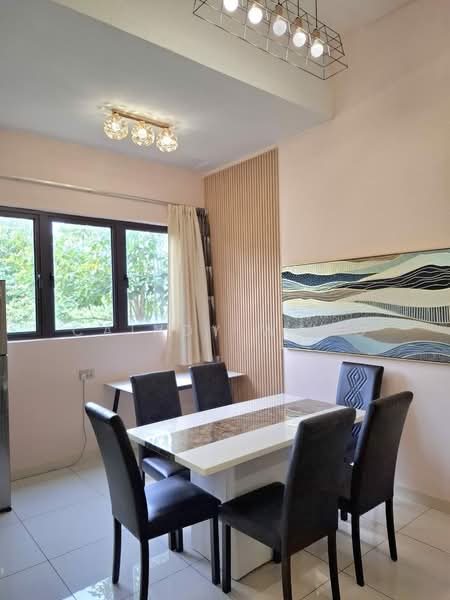 Rumah Bandar untuk Disewa di Puchong (Selangor) - Caindy Wong - Dining Room - PropertyGuru.com.my
