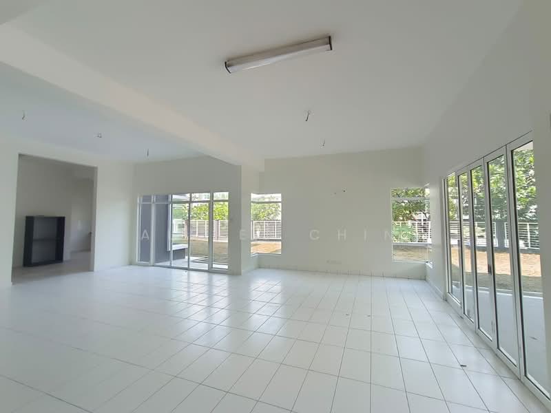 Semi-Detached House for Sale in Kajang (Selangor) - Alfred Chin - Living Room - PropertyGuru.com.my