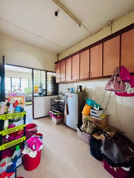 Rumah Teres 1 Tingkat untuk Dijual di Bandar Baru Permas Jaya (Permas Jaya) - Werner Kee - Kitchen - PropertyGuru.com.my