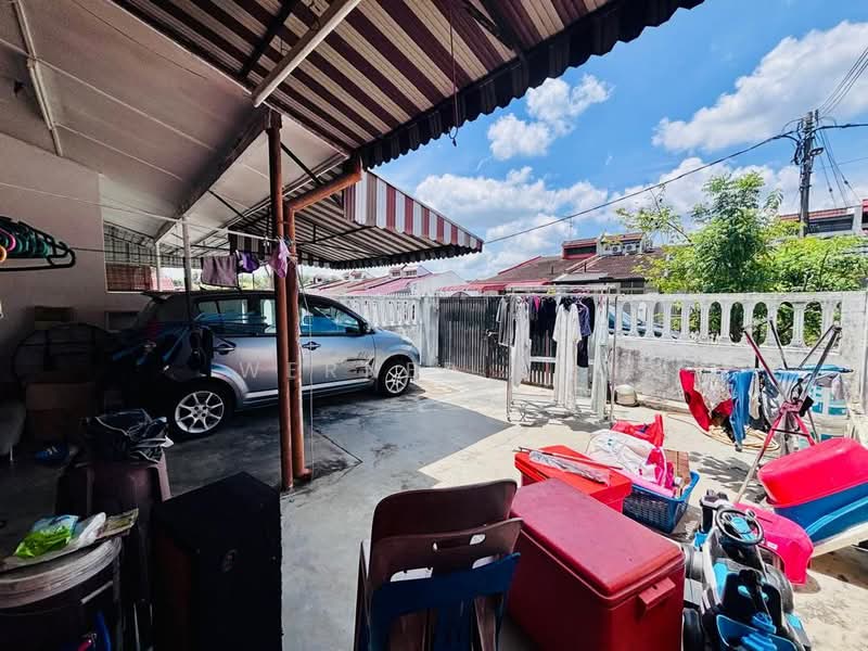 Rumah Teres 1 Tingkat untuk Dijual di Bandar Baru Permas Jaya (Permas Jaya) - Werner Kee - Exterior - PropertyGuru.com.my