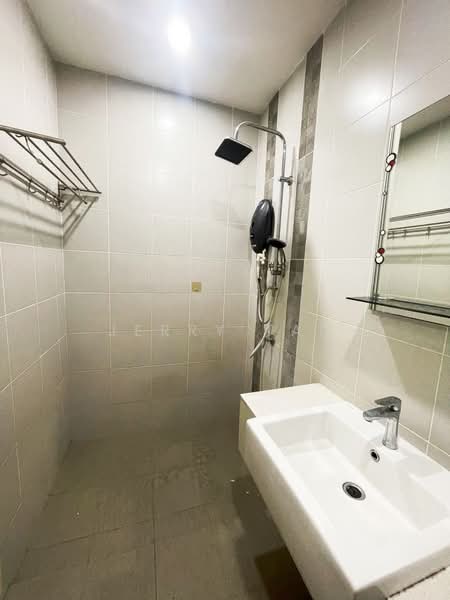 Kondominium untuk Disewa di Imperial Residences - Jerry Tan - Bathroom - PropertyGuru.com.my