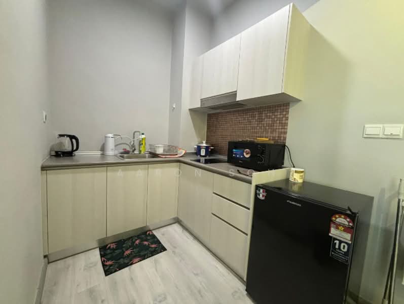 Service Residence for Sale at Arte Star - Aaron Soh - Kitchen - PropertyGuru.com.my