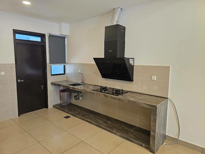 Rumah Teres untuk Disewa di Iskandar Puteri (Nusajaya) (Johor) - Tuxton Phiong - Kitchen - PropertyGuru.com.my