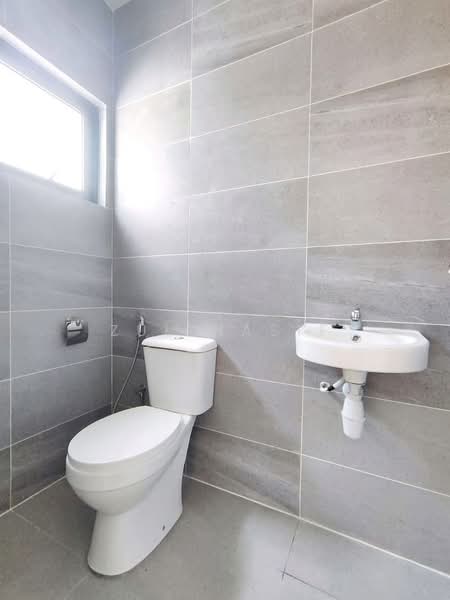 Rumah Teres 2-Tingkat untuk Dijual di Cyberjaya (Selangor) - Zul Hasif - PropertyGuru.com.my