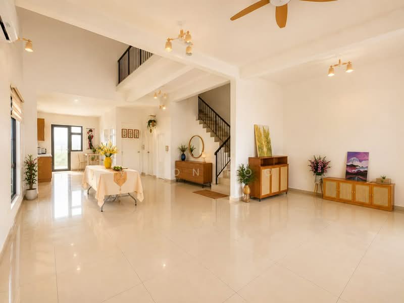 Cluster House for Rent in Taman Ekoflora (Johor Bahru) - Vison Foo - Living Room - PropertyGuru.com.my