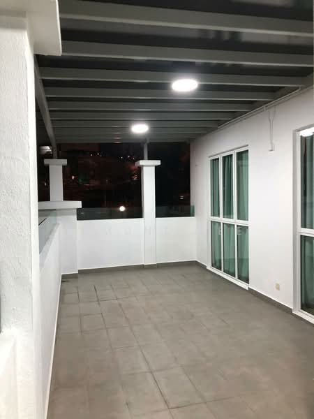 Condominium for Sale at Subang Parkhomes - Edmund Lee - Balcony - PropertyGuru.com.my