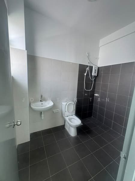 Cluster House for Rent in Pontian (Johor) - Johnson Tan - Bathroom - PropertyGuru.com.my