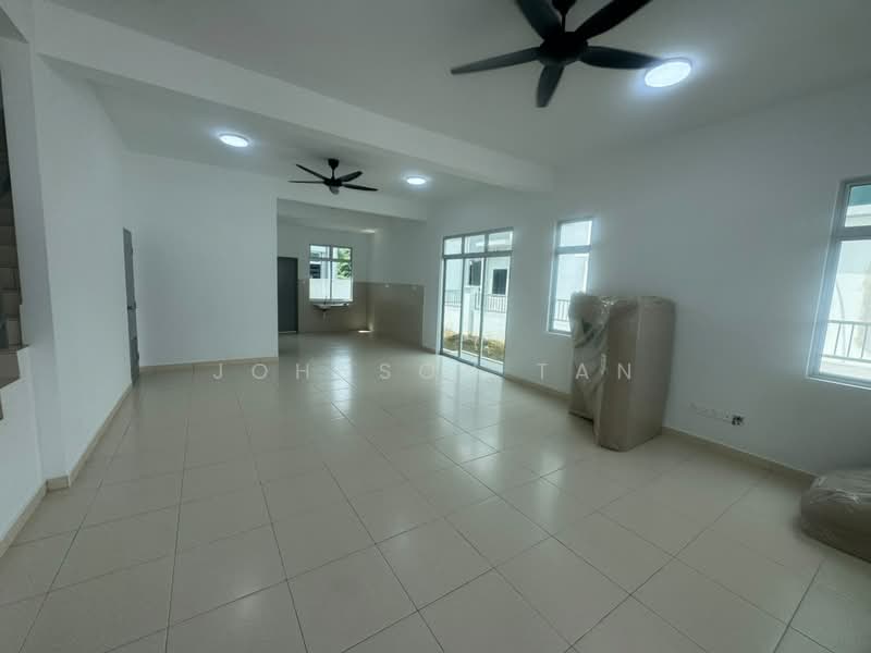 Cluster House for Rent in Pontian (Johor) - Johnson Tan - Living Room - PropertyGuru.com.my