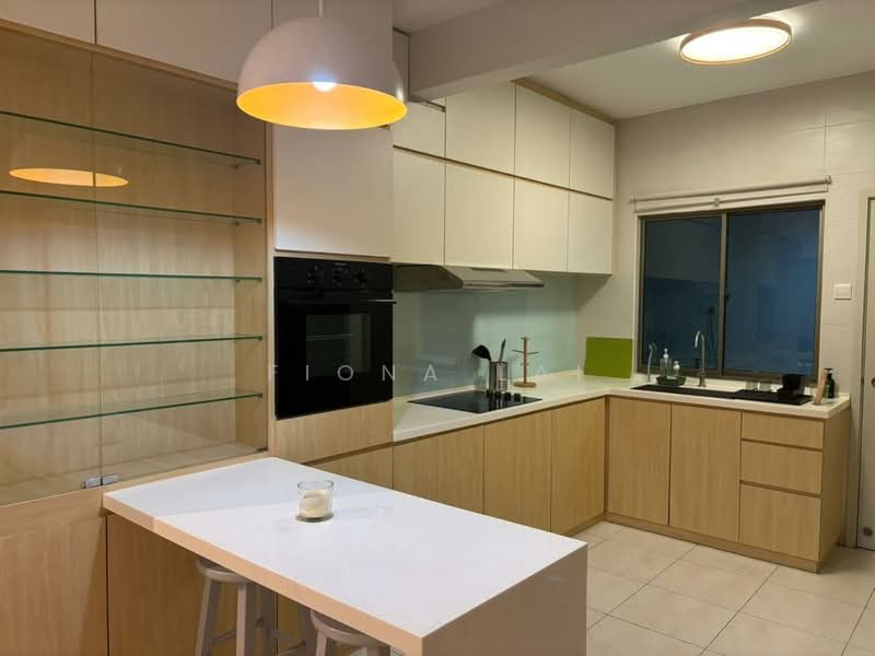 Pangsapuri untuk Disewa di Molek Pine 2 - Fiona Lai - Kitchen - PropertyGuru.com.my