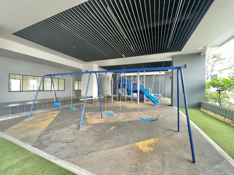 Servis Apartment untuk Dijual di Solace Service Apartment @ SetiaWalk - Rafedah Binti Abdul Aziz - Exterior - PropertyGuru.com.my