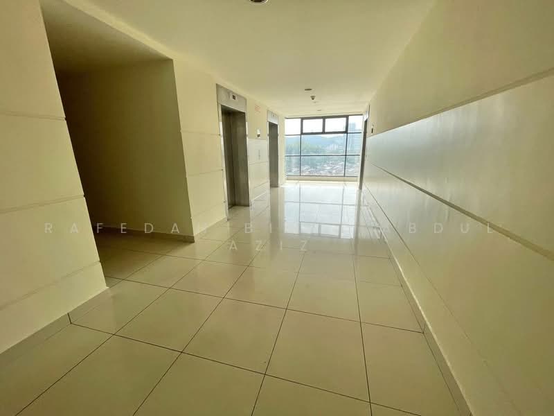 Servis Apartment untuk Dijual di Solace Service Apartment @ SetiaWalk - Rafedah Binti Abdul Aziz - Corridor - PropertyGuru.com.my