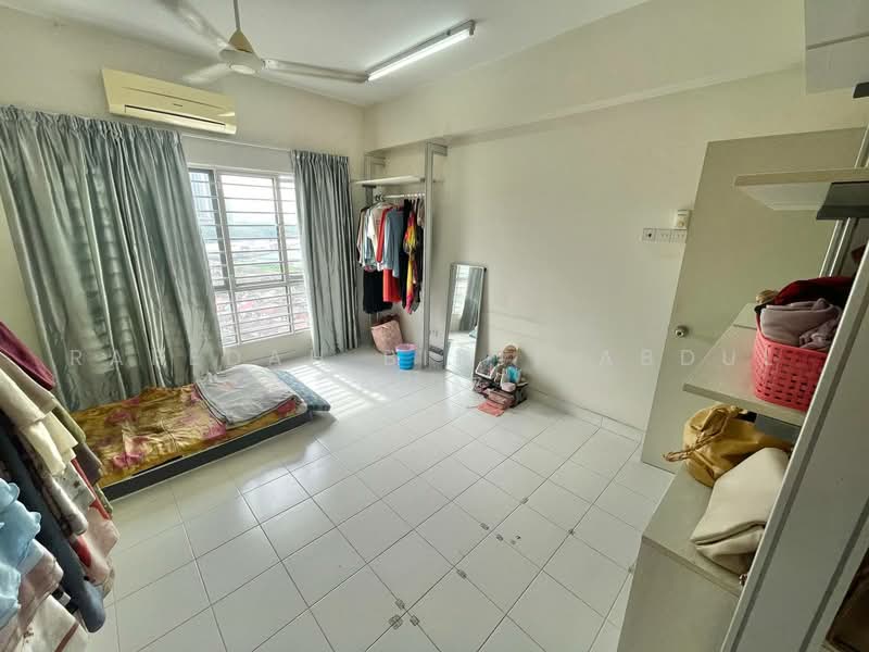 Servis Apartment untuk Dijual di Solace Service Apartment @ SetiaWalk - Rafedah Binti Abdul Aziz - Bedroom - PropertyGuru.com.my