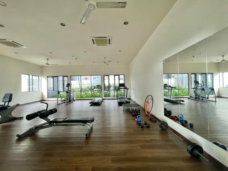 Servis Apartment untuk Dijual di Solace Service Apartment @ SetiaWalk - Rafedah Binti Abdul Aziz - Gym - PropertyGuru.com.my