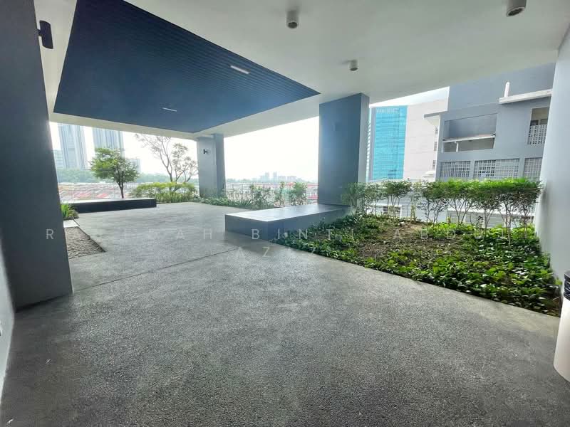 Servis Apartment untuk Dijual di Solace Service Apartment @ SetiaWalk - Rafedah Binti Abdul Aziz - Exterior - PropertyGuru.com.my