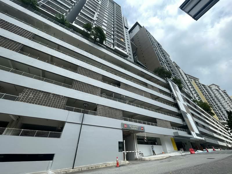 Servis Apartment untuk Dijual di Solace Service Apartment @ SetiaWalk - Rafedah Binti Abdul Aziz - Exterior - PropertyGuru.com.my