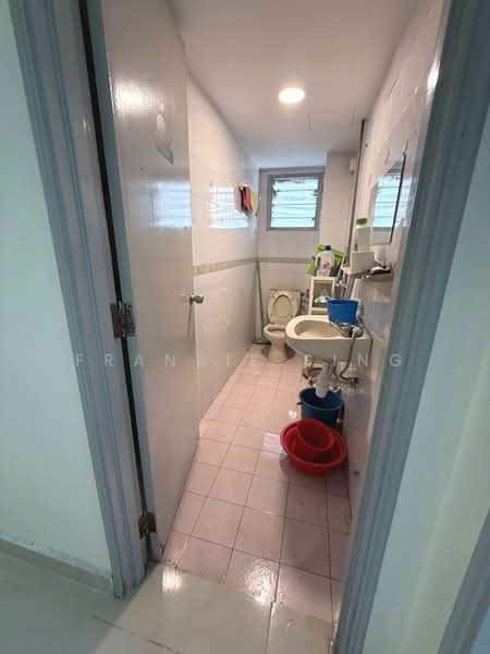Kondominium untuk Disewa di Heritage - Frankie Sing - Bathroom - PropertyGuru.com.my