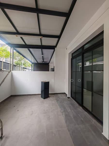 Terraced House for Rent in Johor Bahru (Johor) - Vison Foo - Balcony - PropertyGuru.com.my