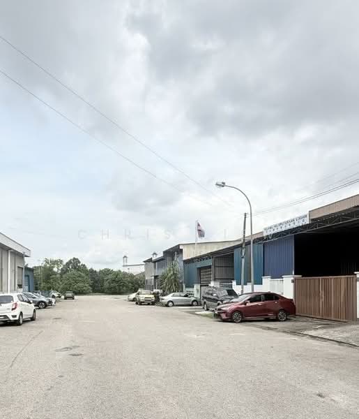 Kilang untuk Disewa di Kawasan Perindustrian Mount Austin (Tebrau) - Chris Liew - PropertyGuru.com.my