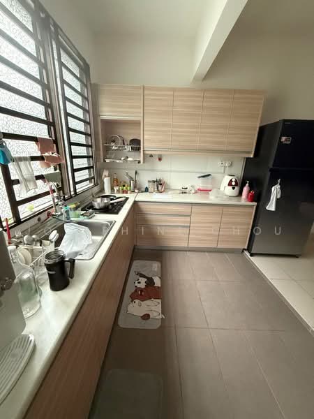 Rumah Teres 2.5-Tingkat untuk Dijual di Seksyen 16 (Shah Alam) - Josephine Chou - Kitchen - PropertyGuru.com.my