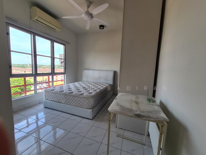 Pangsapuri untuk Disewa di Intana Ria - Fakhzan Badiran - Bedroom - PropertyGuru.com.my