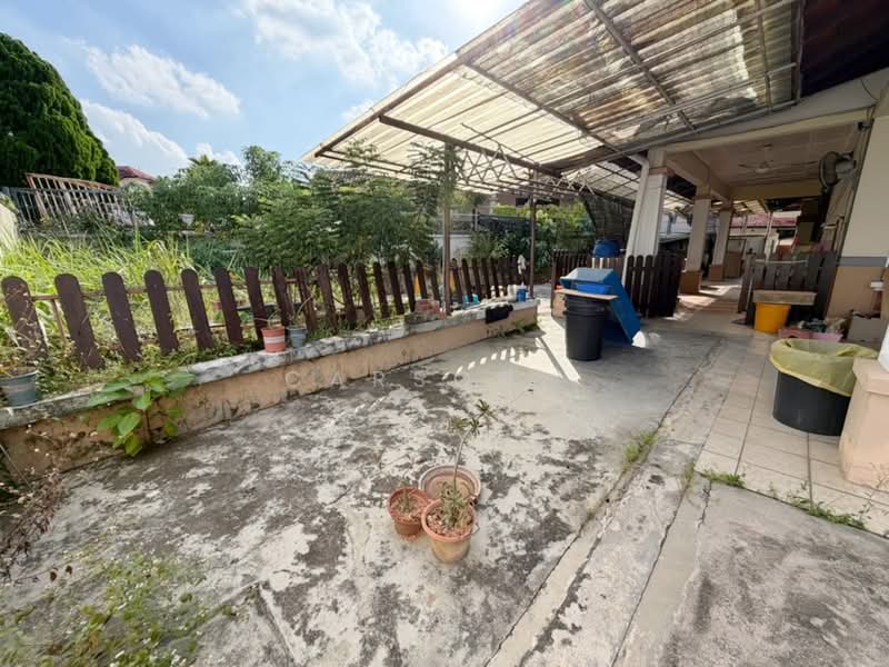 Rumah Teres 1 Tingkat untuk Dijual di Taman Pelangi Indah (Ulu Tiram) - Carson . - Exterior - PropertyGuru.com.my