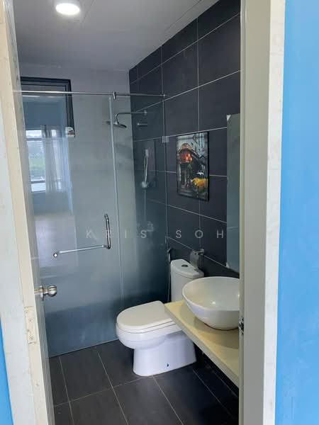Servis Apartment untuk Disewa di Damai Hillpark - Kris Soh - Bathroom - PropertyGuru.com.my