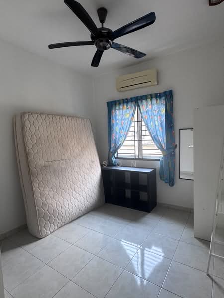 Rumah Teres 2 Tingkat untuk Dijual di Setia Tropika (Johor Bahru) - Carson . - Bedroom - PropertyGuru.com.my