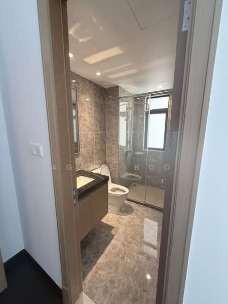 Kondominium untuk Disewa di R&F Princess Cove Phase 2-Seine Region - Agnes Boo - Bathroom - PropertyGuru.com.my