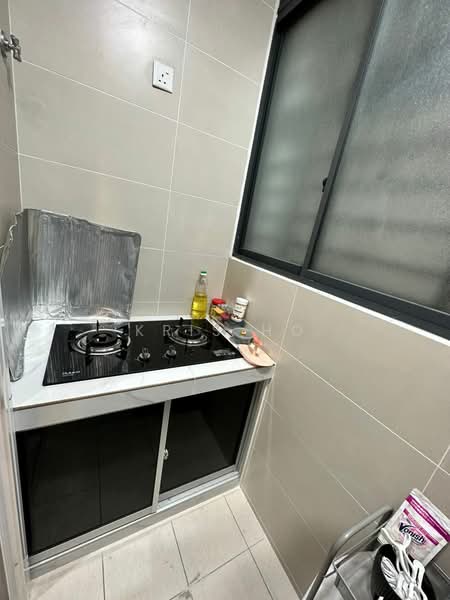 Servis Apartment untuk Disewa di Citizen 2 - Kris Ho - Kitchen - PropertyGuru.com.my