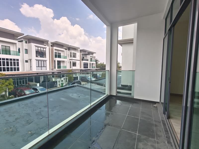 3-storey Terraced House for Rent in Bandar Nusaputra (Puchong) - Amanda Lee - PropertyGuru.com.my