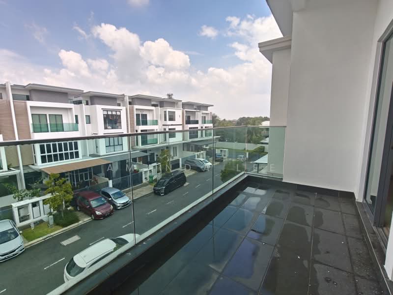 3-storey Terraced House for Rent in Bandar Nusaputra (Puchong) - Amanda Lee - PropertyGuru.com.my
