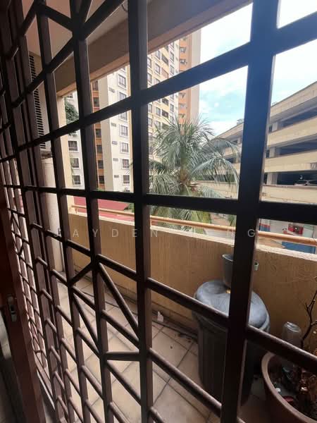 Kondominium untuk Dijual di Palm Spring @ Damansara - Jayden Tong - Balcony - PropertyGuru.com.my