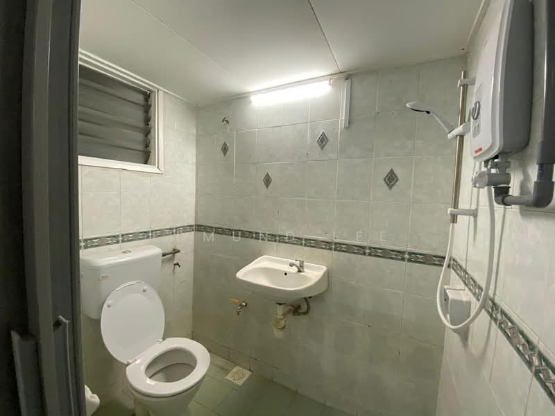 Pangsapuri untuk Dijual di Subang Perdana Goodyear Court 10 - Edmund Lee - Bathroom - PropertyGuru.com.my