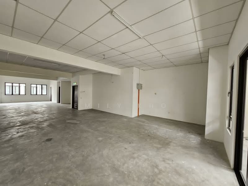 Shop for Sale in Telok Panglima Garang (Selangor) - Emily Kho - Interior - PropertyGuru.com.my
