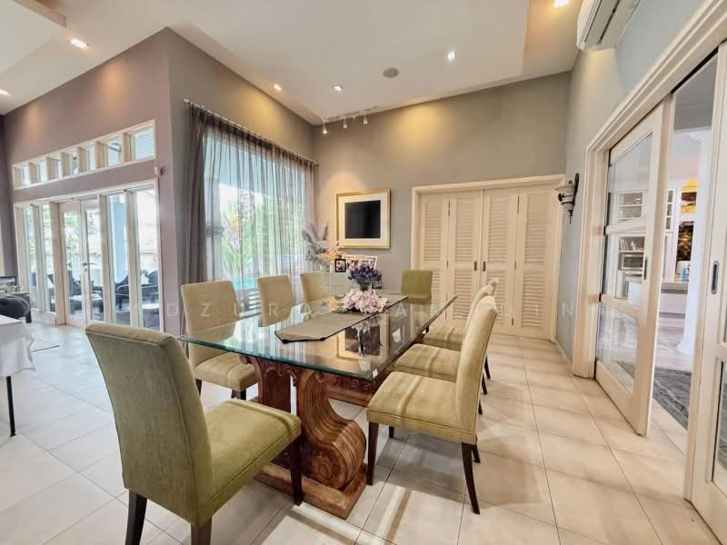 Bungalow House for Sale in Kota Damansara (Selangor) - Adzura Zamedin - Dining Room - PropertyGuru.com.my