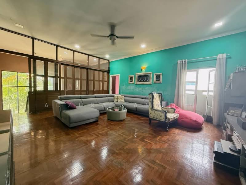 Bungalow House for Sale in Kota Damansara (Selangor) - Adzura Zamedin - Living Room - PropertyGuru.com.my