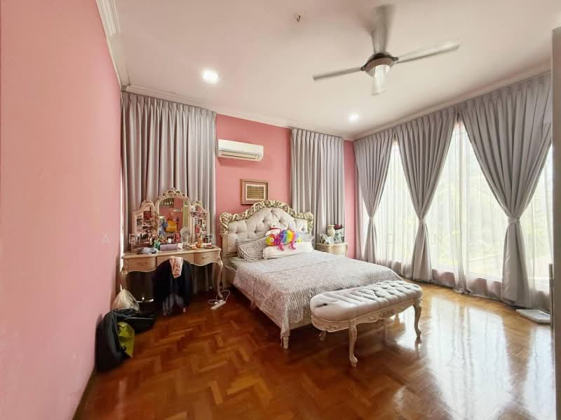 Bungalow House for Sale in Kota Damansara (Selangor) - Adzura Zamedin - Bedroom - PropertyGuru.com.my
