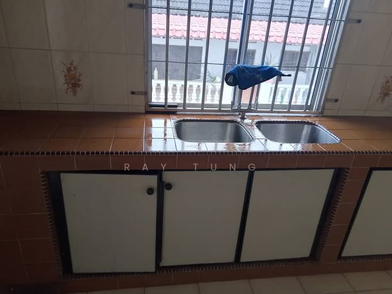 1-storey Terraced House for Rent in Taman Sri Tebrau (Johor Bahru) - Ray Tung - Kitchen - PropertyGuru.com.my