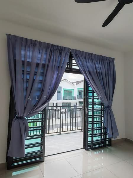 2-storey Terraced House for Rent in Johor Bahru (Johor) - Alfred Yap - Balcony - PropertyGuru.com.my