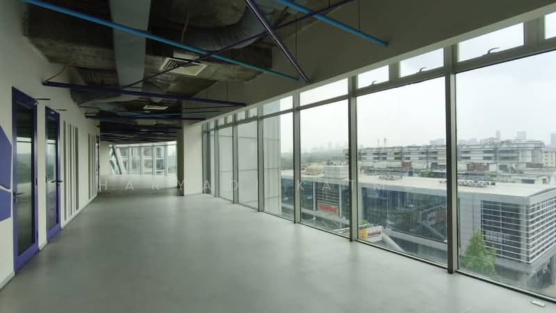Office for Rent in Sungai Besi (Kuala Lumpur) - Haryadi Katmon - Corridor - PropertyGuru.com.my