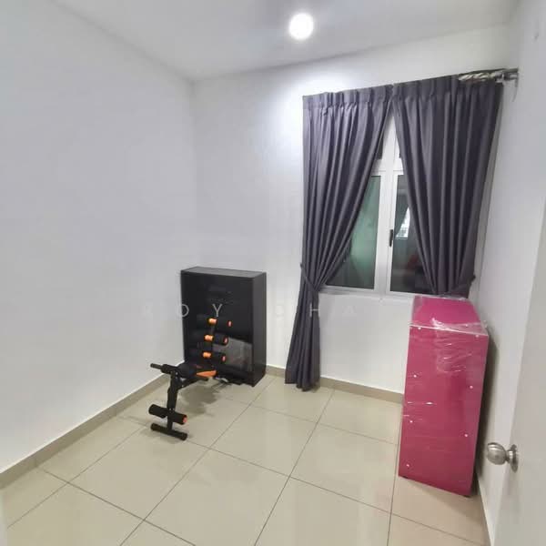 Kediaman Servis untuk Dijual di Meridin Bayvue Serviced Apartment - Roy Chan - PropertyGuru.com.my
