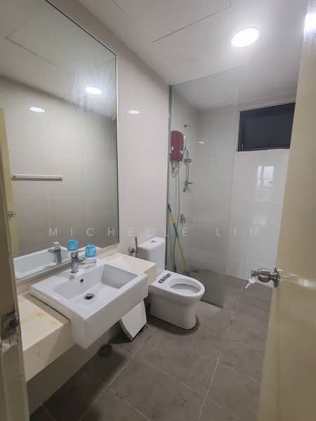 Kediaman Servis untuk Disewa di Southkey Mosaic - Michelle Lim - Bathroom - PropertyGuru.com.my